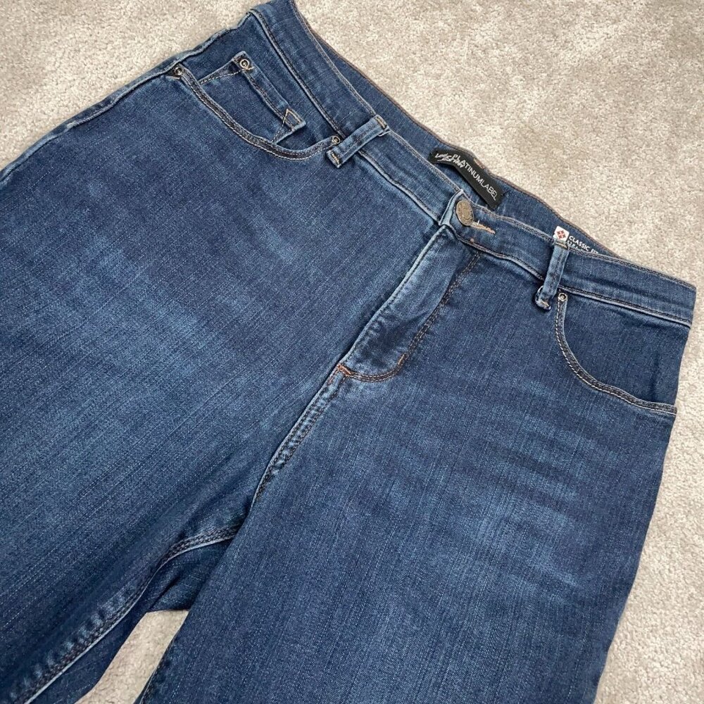 Lee Platinum Label Jeans Womens Size 30x32 Mid-Rise Classic Fit Straight Denim
